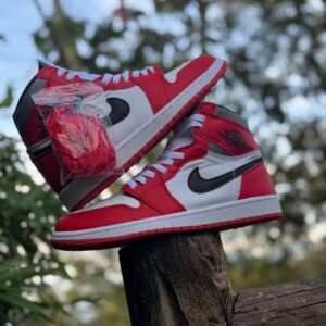 JORDAN RETRO 1 CHICAGO