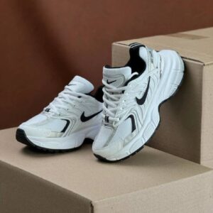 NIKE SKATE BLANCO DAMA